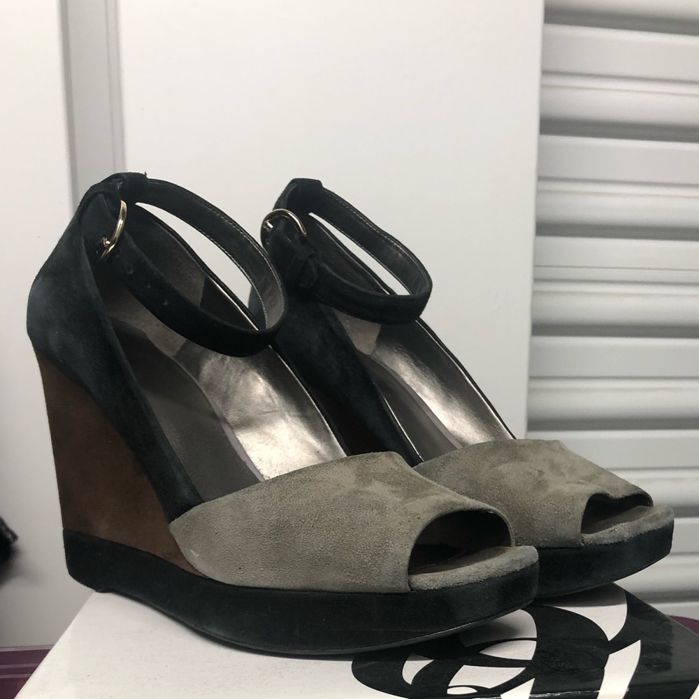 Black/Brown/Grey Ankle Strap Platform Wedges w Box